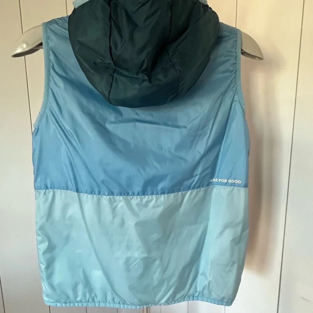 Cotopaxi Multi-blues Reversible Hooded Puffer Vest - Picture 2 of 11